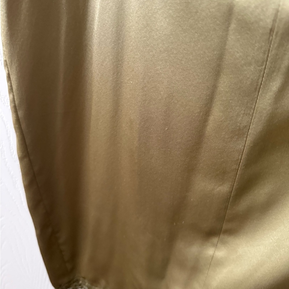 Reformation Karissa 100% Silk Midi Dress Olive Oil Green size 6 - Picture 14 of 16